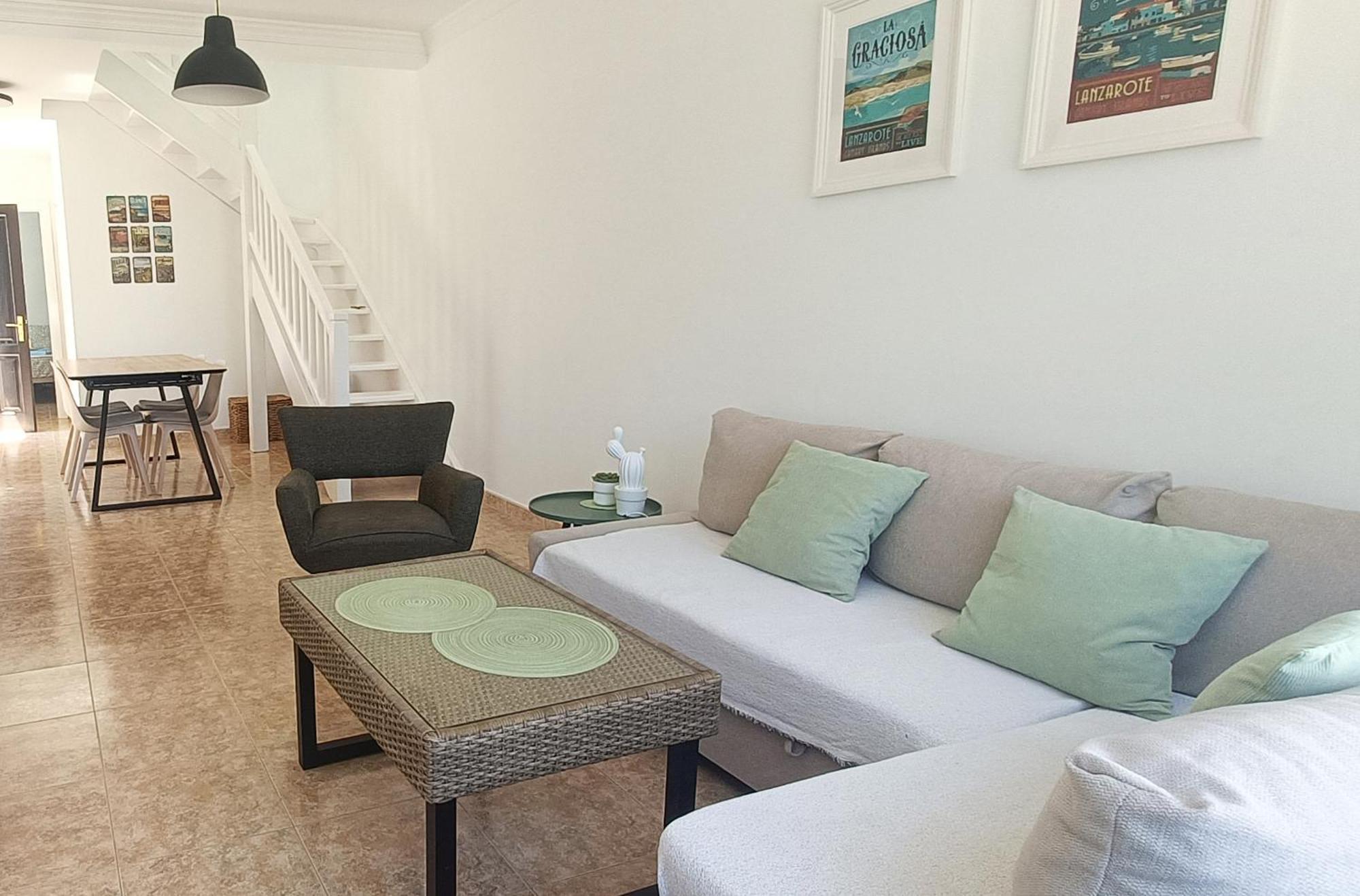 Lovely Casa Felicidad, Swimming Pool, Wifi X Private Garden Playa Blanca  Exterior photo